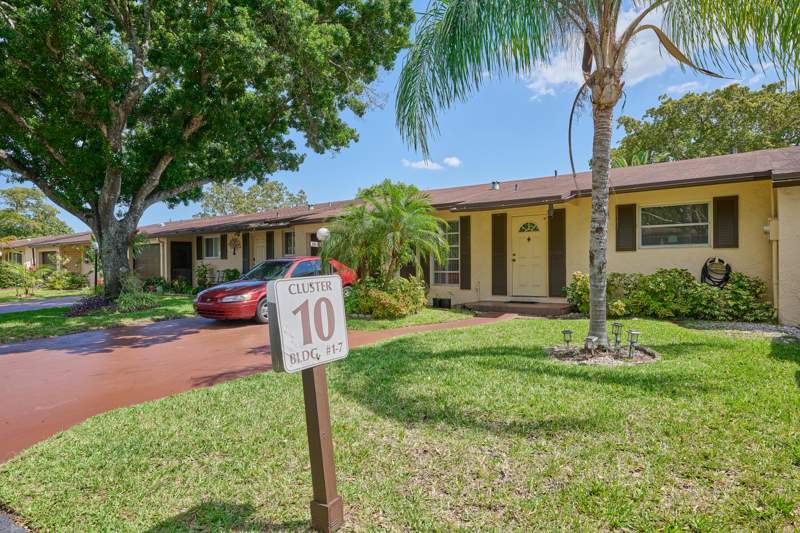 2 bedroom Villa at 7708 Margate Boulevard #10-3, Garden Patio Villas, Margate — photo 3
