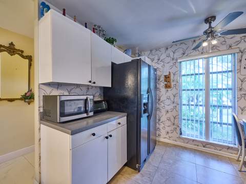 7708 Margate Boulevard #10-3, Margate FL - photo 11 of 30