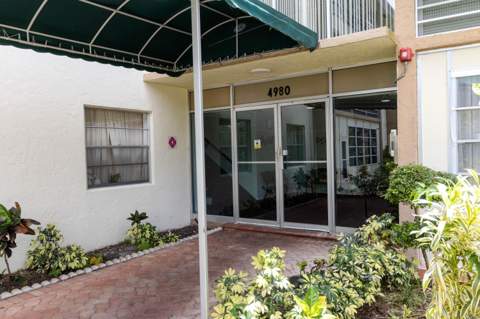 4980 E Sabal Palm Boulevard #124, Tamarac FL - photo 16 of 21
