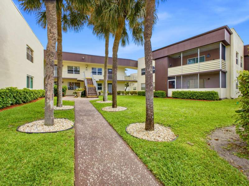 2 bedroom Condominium at 755 Normandy P, Kings Point Normandy Condos, Delray Beach — photo 2