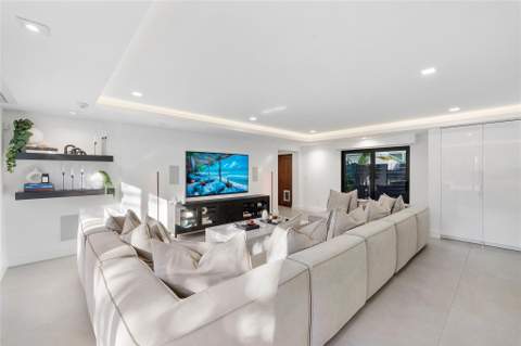 500 NE 14th Avenue, Fort Lauderdale FL - photo 7 of 62