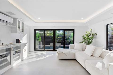 500 NE 14th Avenue, Fort Lauderdale FL - photo 10 of 62