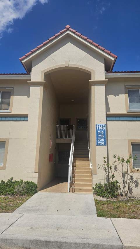 1145 Golden Lakes Boulevard #725, West Palm Beach FL - photo 18 of 19