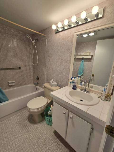 43 Markham B #43, Deerfield Beach FL - photo 10 of 58