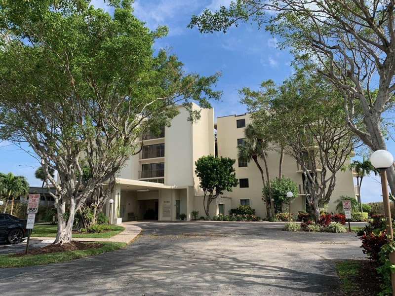 2 bedroom Condominium at 1202 S Lake Drive #502, Hidden Banyan Condo, Lantana — photo 1