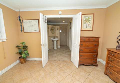 820 SW 18th Court, Fort Lauderdale FL - photo 18 of 45