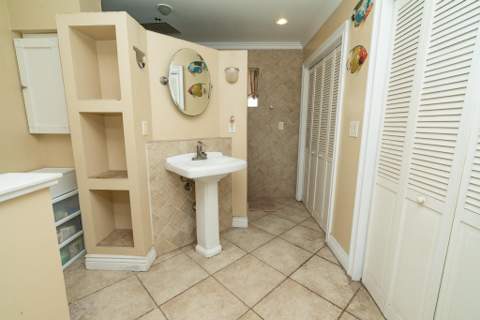 820 SW 18th Court, Fort Lauderdale FL - photo 19 of 45