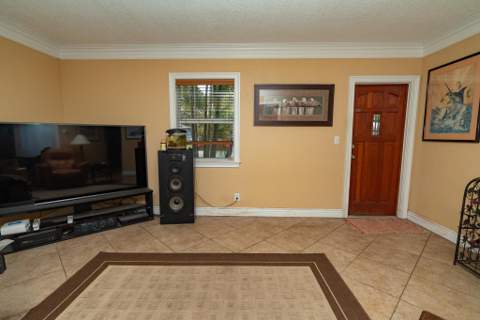 820 SW 18th Court, Fort Lauderdale FL - photo 15 of 45