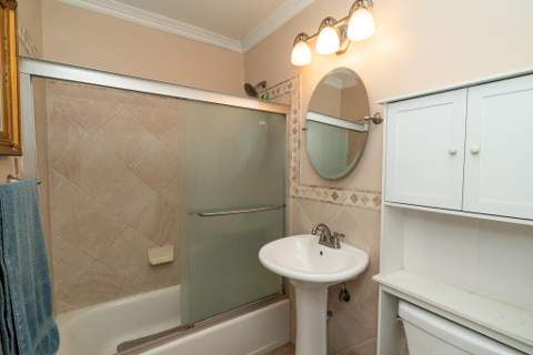 820 SW 18th Court, Fort Lauderdale FL - photo 22 of 45