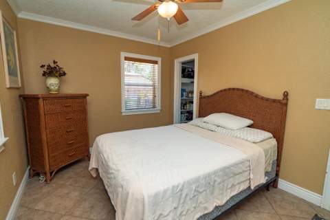 820 SW 18th Court, Fort Lauderdale FL - photo 21 of 45