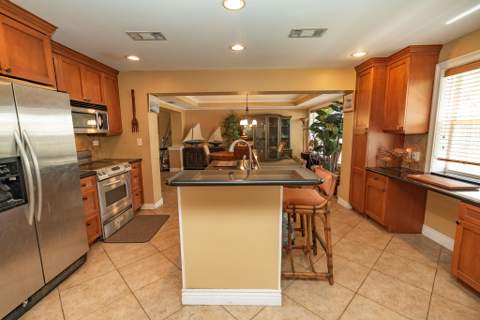 820 SW 18th Court, Fort Lauderdale FL - photo 6 of 45