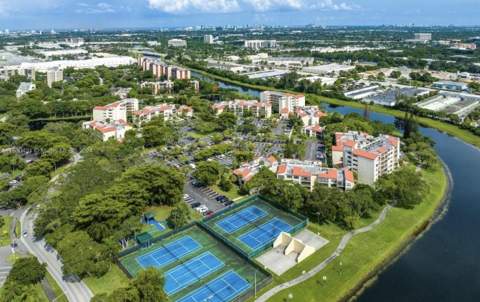 2314 S Cypress Bend Drive #Unit 313, Pompano Beach FL - photo 21 of 21