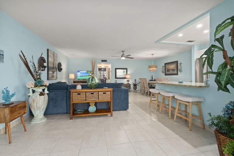 1 bedroom Condominium at 1177 S Drive Circle #B, High Point Of Delray Sec 5 Condo, Delray Beach — photo 4