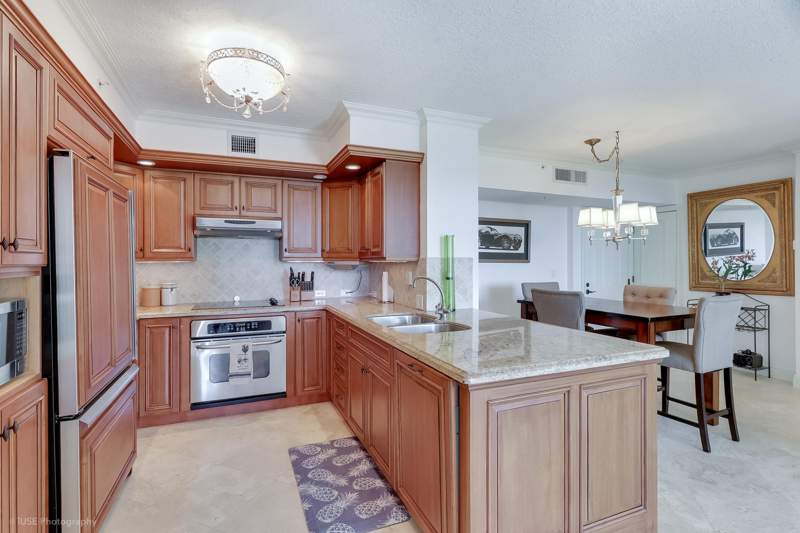 2 bedroom Condominium at 651 Okeechobee Boulevard #509, Tower Condo At Cityplace, West Palm Beach — photo 2