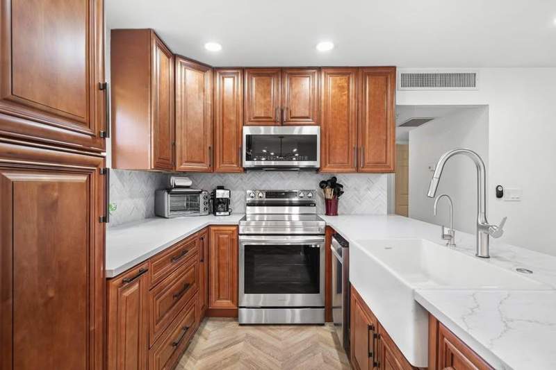2 bedroom Condominium at 156 Seville, Kings Point Seville Condos, Delray Beach — photo 2