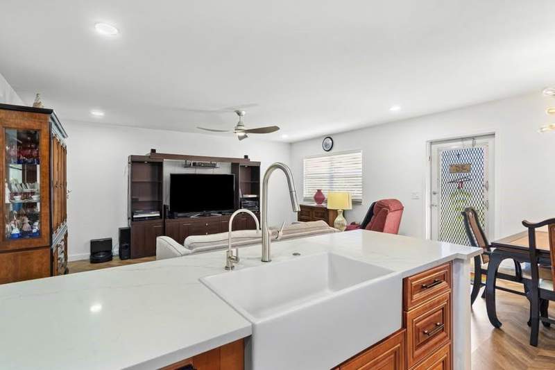 2 bedroom Condominium at 156 Seville, Kings Point Seville Condos, Delray Beach — photo 3