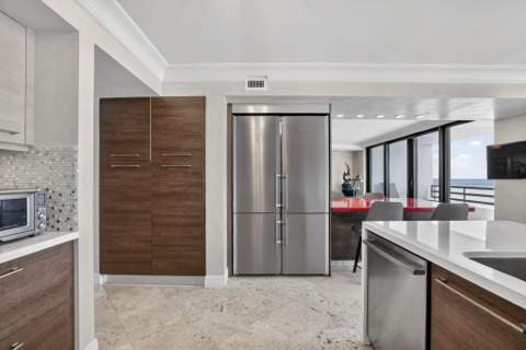 1400 S Ocean Boulevard #1003, Boca Raton FL - photo 7 of 59