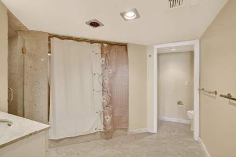 1400 S Ocean Boulevard #1003, Boca Raton FL - photo 22 of 59