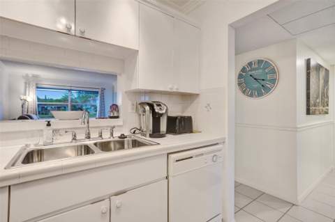 4706 NW 36th Street #409, Lauderdale Lakes FL - photo 13 of 24