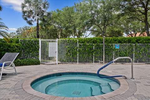 8304 Vía Di Veneto, Boca Raton FL - photo 21 of 24