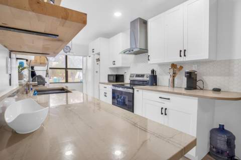 8202 NW 100th Drive, Tamarac FL - photo 17 of 53