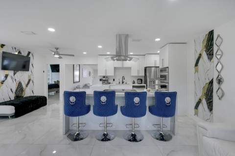 1360 SW 32nd Street, Fort Lauderdale FL - photo 13 of 58
