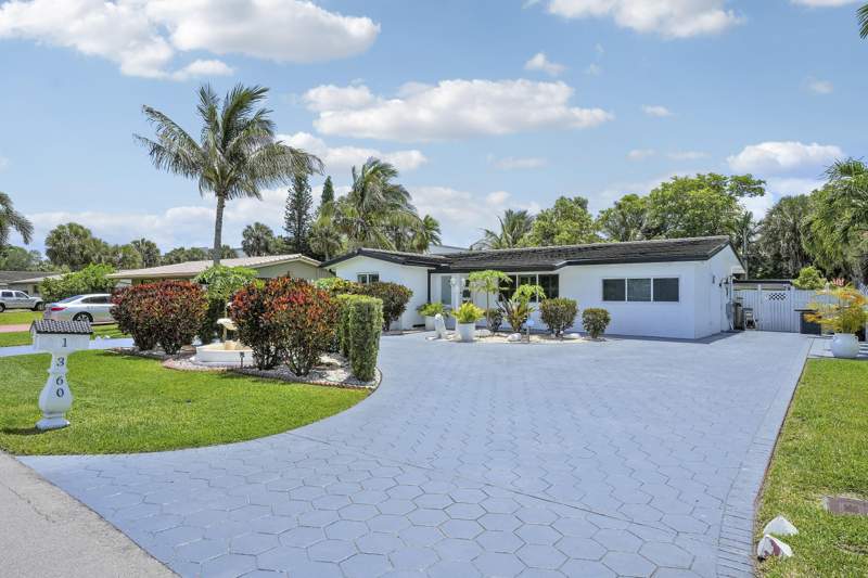3 bedroom Single Family Residence at 1360 SW 32nd Street, Mango Gardens, Fort Lauderdale — photo 5