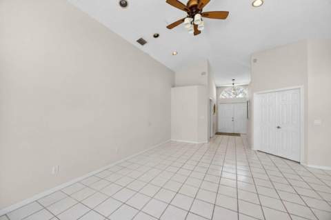 10870 Old Bridgeport Lane, Boca Raton FL - photo 15 of 41