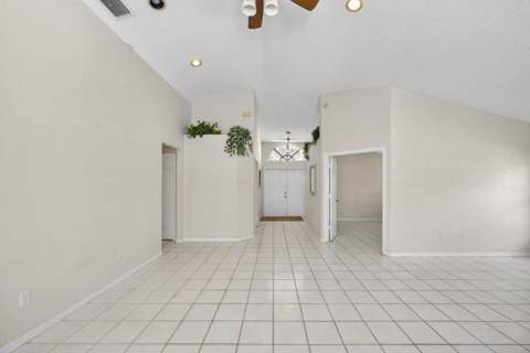 10870 Old Bridgeport Lane, Boca Raton FL - photo 16 of 41