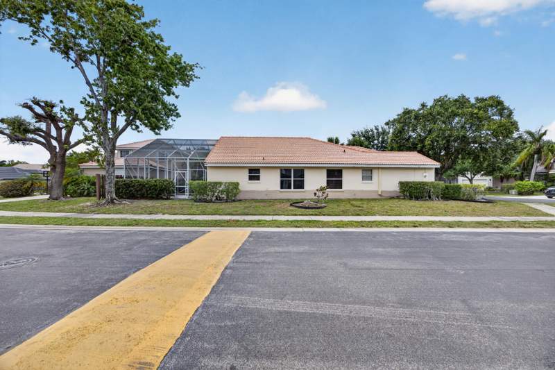 3 bedroom Single Family Residence at 10870 Old Bridgeport Lane, Lakes At Boca Raton Par K, Boca Raton — photo 4