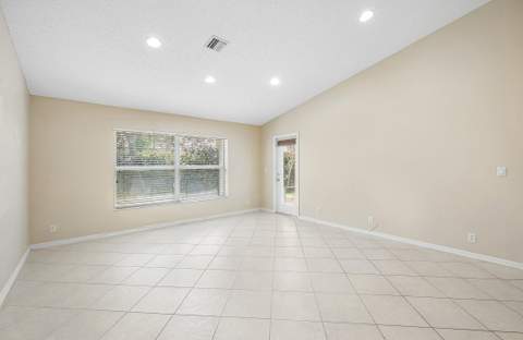 6060 Petunia Road, Delray Beach FL - photo 12 of 59