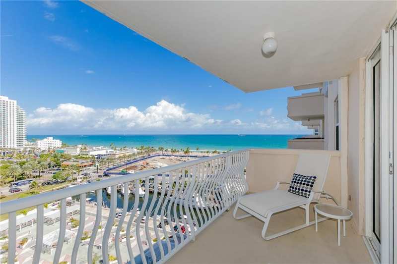 2 bedroom Condominium at 1 Las Olas Circle #1211, Venetian Condominium, Fort Lauderdale — photo 1