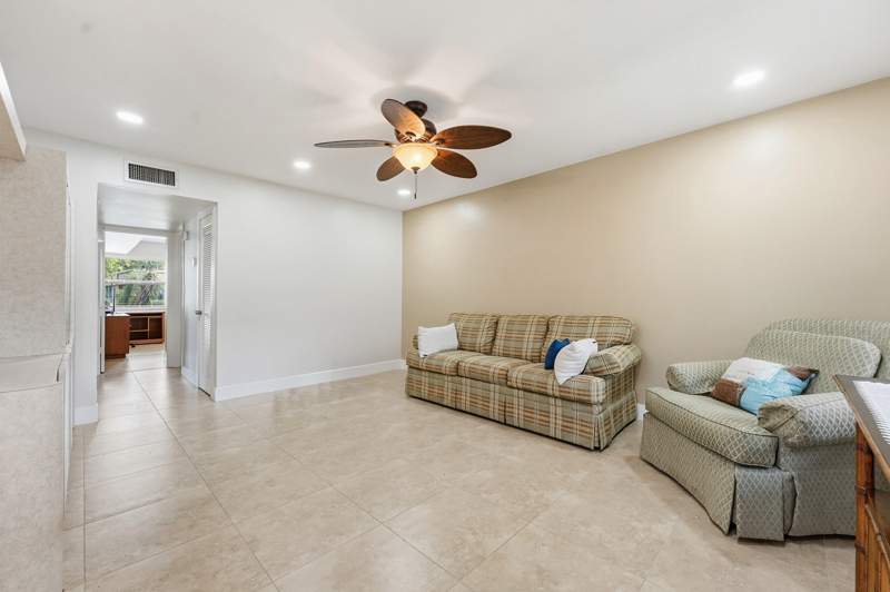 2 bedroom Condominium at 566 Piedmont L, Kings Point Piedmont Condos, Delray Beach — photo 4