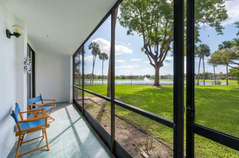 5220 Las Verdes Circle #108, Delray Beach FL - photo 20 of 33