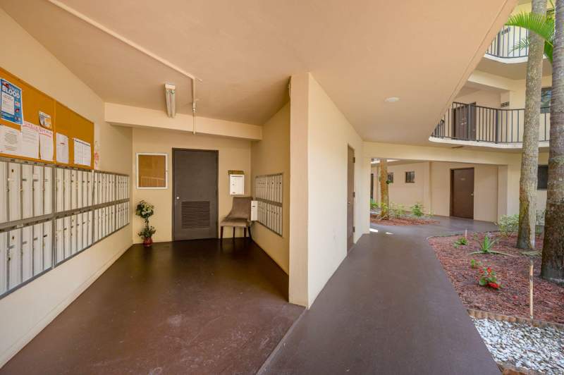 2 bedroom Condominium at 5220 Las Verdes Circle #108, Las Verdes, Delray Beach — photo 4