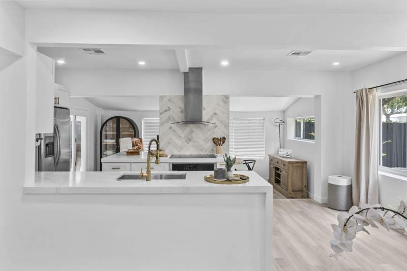 4 bedroom Single Family Residence at 606 SW 19th Street, Pinehurst Rev Pl Of Portions, Fort Lauderdale — photo 4