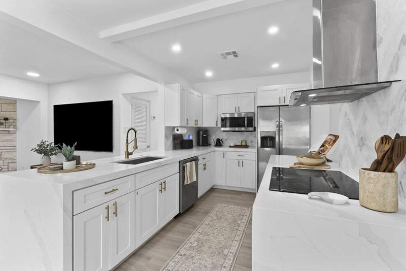 4 bedroom Single Family Residence at 606 SW 19th Street, Pinehurst Rev Pl Of Portions, Fort Lauderdale — photo 5
