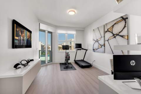 500 SE Mizner Boulevard #A902, Boca Raton FL - photo 9 of 23