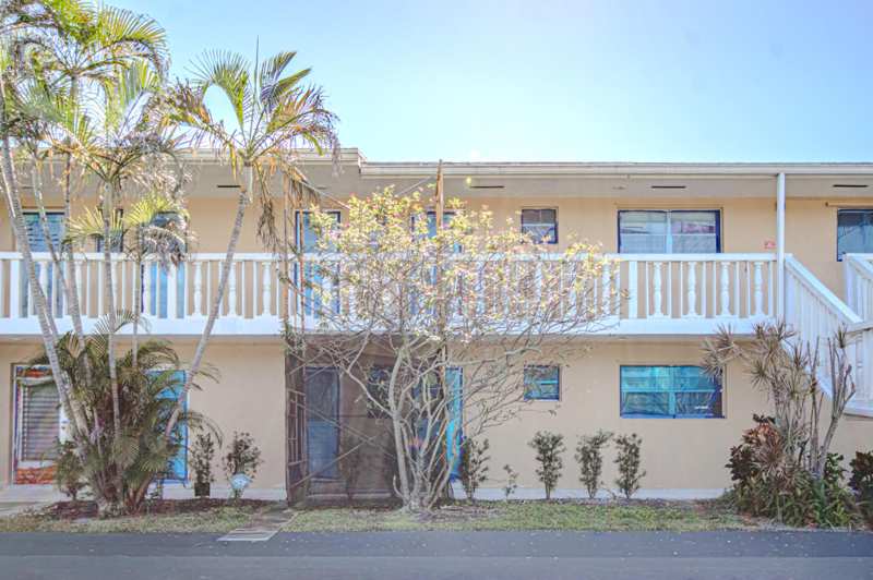 2 bedroom Condominium at 2222 NE 1st Way #202, Village Royale Condo 6, Boynton Beach — photo 1