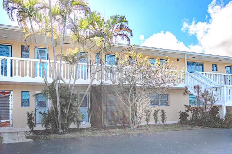 2 bedroom Condominium at 2222 NE 1st Way #202, Village Royale Condo 6, Boynton Beach — photo 2