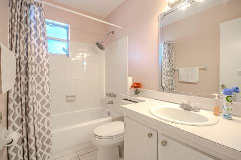 2222 NE 1st Way #202, Boynton Beach FL - photo 6 of 24