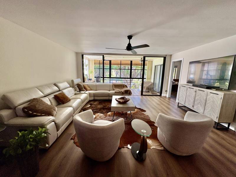 2 bedroom Condominium at 11280 Green Lake Drive #203, Green Lakes Condo 1 Thru 21 Or3248P1, Boynton Beach — photo 2