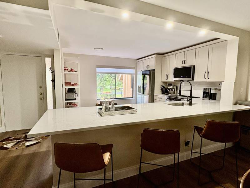 2 bedroom Condominium at 11280 Green Lake Drive #203, Green Lakes Condo 1 Thru 21 Or3248P1, Boynton Beach — photo 4