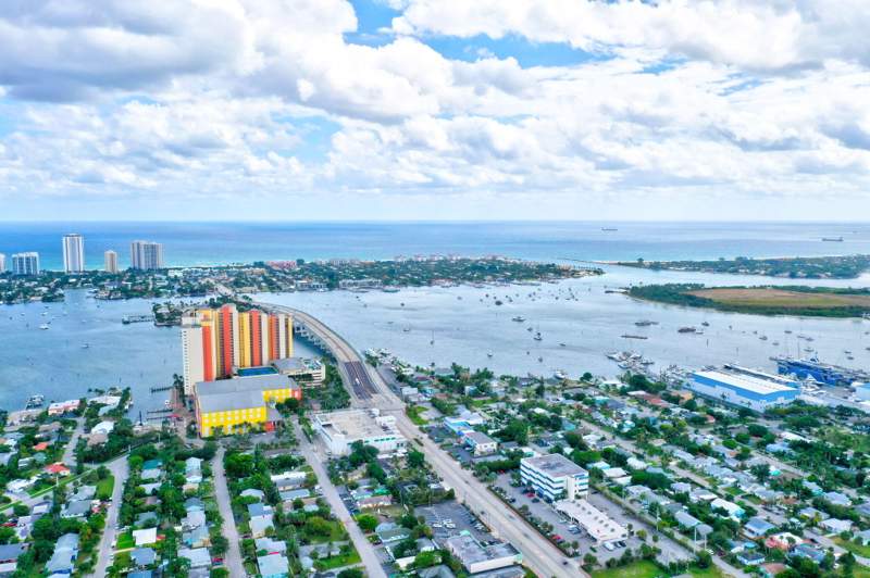 3 bedroom Condominium at 2640 Lake Shore Drive #2608, Marina Grande Riviera Beach Condo, Riviera Beach — photo 5