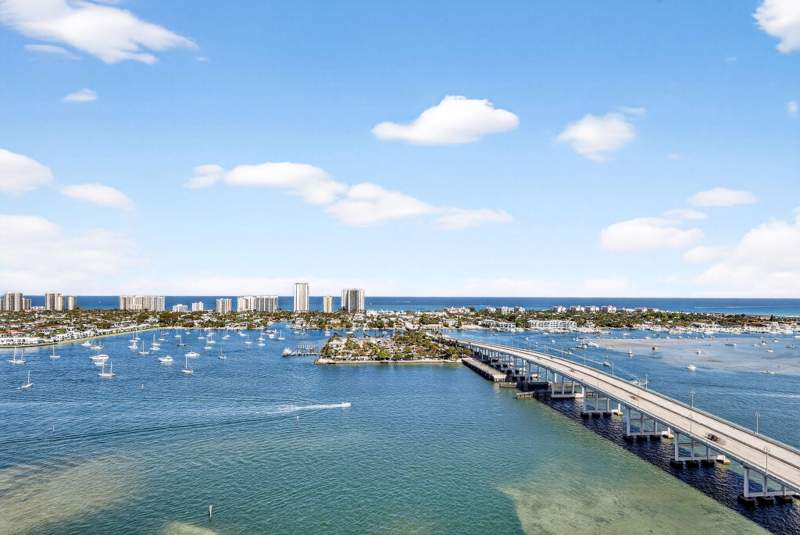 3 bedroom Condominium at 2640 Lake Shore Drive #2608, Marina Grande Riviera Beach Condo, Riviera Beach — photo 3