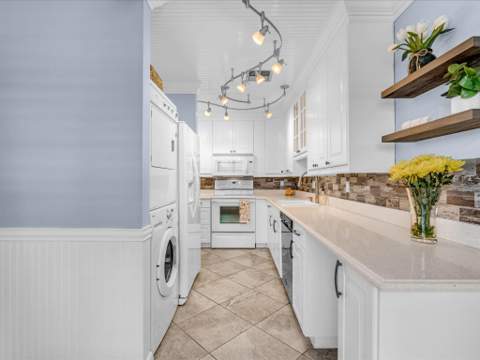 1151 Calamondin Terrace #103, Delray Beach FL - photo 10 of 64