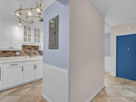 1151 Calamondin Terrace #103, Delray Beach FL - photo 16 of 64