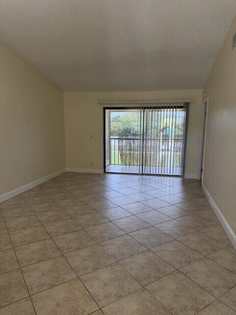 22088 Palms Way #204, Boca Raton FL - photo 12 of 36