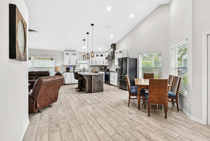 3 bedroom Single Family Residence at 7876 Lake Champlain Court, Pine Ridge At Delray Beach, Delray Beach — photo 1