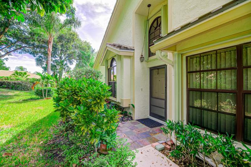 3 bedroom Townhouse at 10868 Stafford Circle, Brighton Lakes, Boynton Beach — photo 4